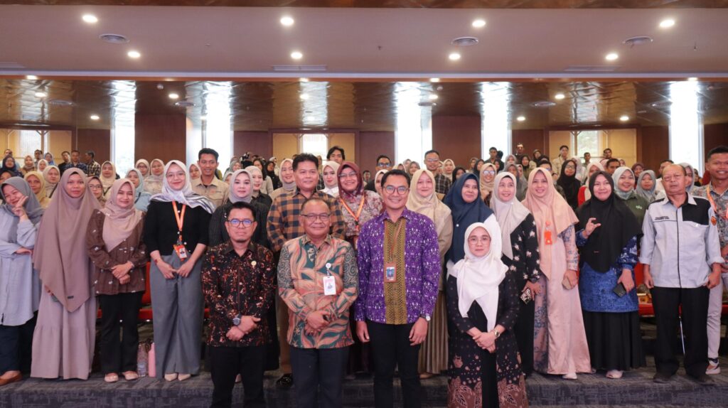 “Ratusan Tendik Antusias Ikuti Workshop Stres Management di UNJA”